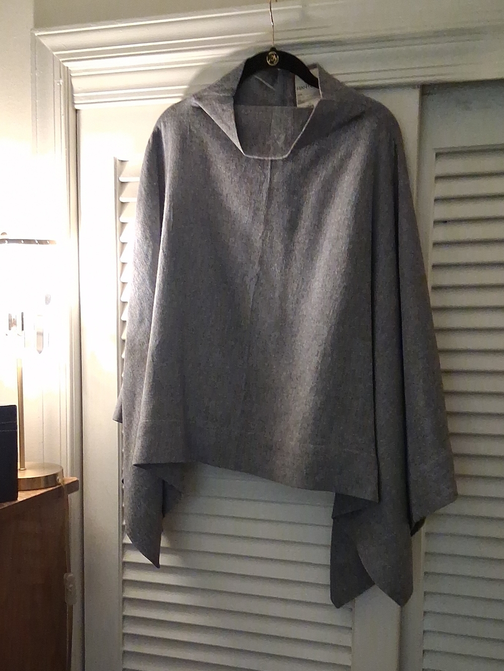 NWOT - Manteco for Zara Shawl Cape